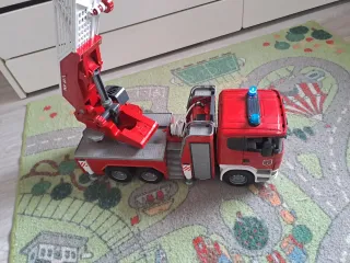 Camión Bomberos Bruder Juguete