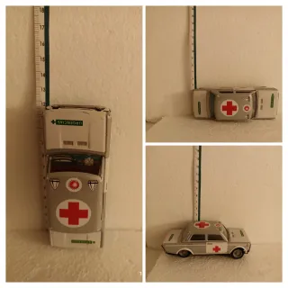 coche antiguo de chapa Ambulancia Seat 1430 PAYA