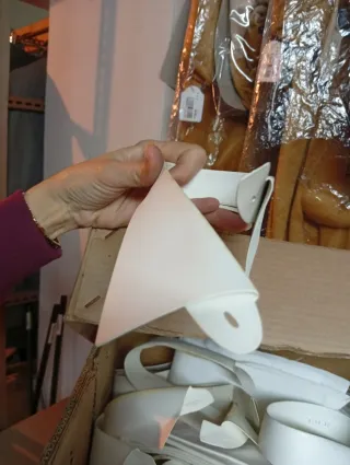 Cuellos de camisa para trajes, toda la caja.