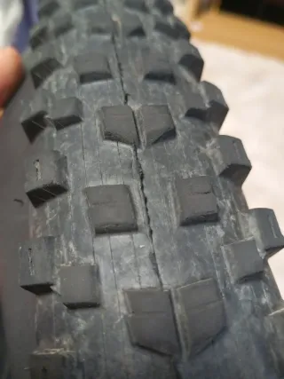 Cubierta Kenda Regolith 29x2.40