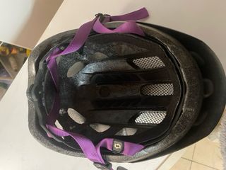 Casco Scott bici negro y lila