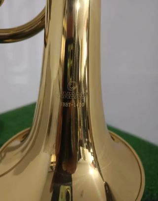 Trompeta Baja JBBT-1400