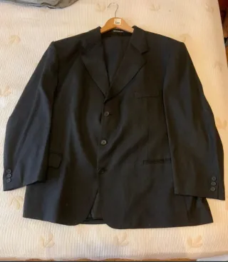 Traje Negro " Emidio Tucci "