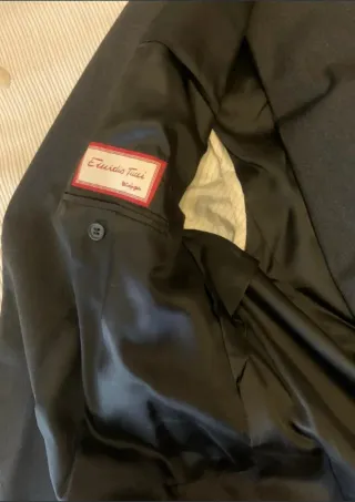 Traje Negro " Emidio Tucci "