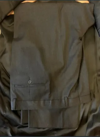 Traje Negro " Emidio Tucci "