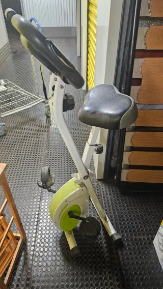 Bicicleta Estática Plegable