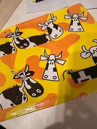 Juego de café con vacas