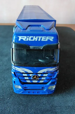 Camión Herpa Ref. 158862 H0 1/87 Mercedes-Benz ALH