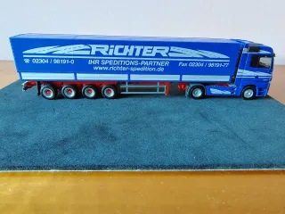 Camión Herpa Ref. 158862 H0 1/87 Mercedes-Benz ALH