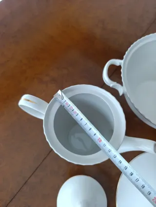 Cafetera y Sopera porcelana Alfares Pontesampaio