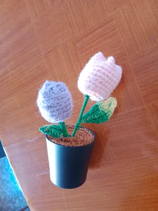 Planta de crochet con maceta