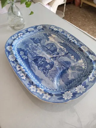 Bandeja cerámica antigua azul y blanco