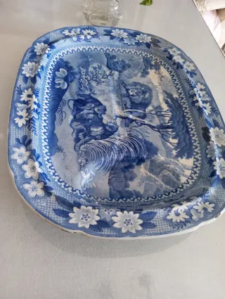 Bandeja cerámica antigua azul y blanco