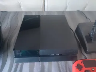 PS4 (PlayStation 4) + mando + Volante y Pedales