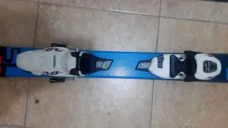 Esquís Volkl niño/adolescente sin estrenar