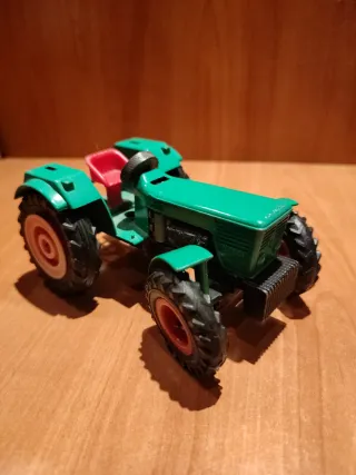 Tractor Deutz marca Gama vintage