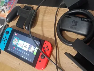 Nintendo Switch Azul y Rojo