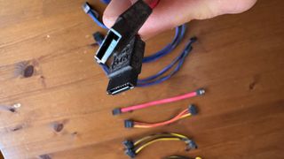 Lote cables PC gráfica y SATA