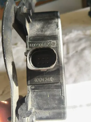 Válvula adicional VW Polo 1.4 TDI 9N