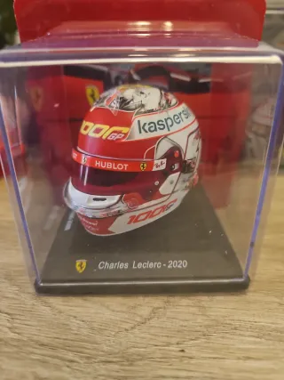 Casco Charles Leclerc 2020 Ferrari