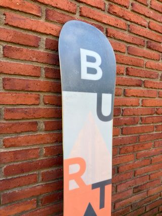 Tabla Snow Burton Yeasayer 152cm