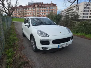 Porsche Cayenne 2016