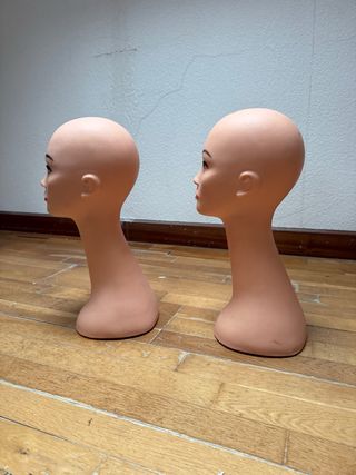 2 Cabezas de maniquí para exposición