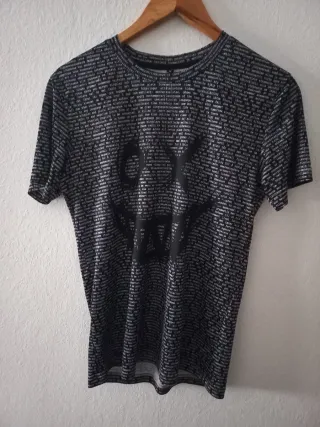 Camiseta con estampado de texto XO