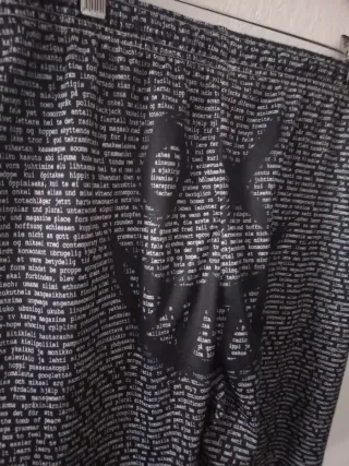 Camiseta con estampado de texto XO