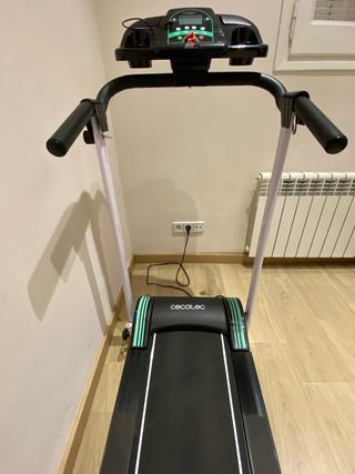 Cinta de correr modelo Cecotec plegable