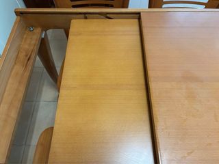 Mesa y 4 sillas - madera - El Corte Inglés