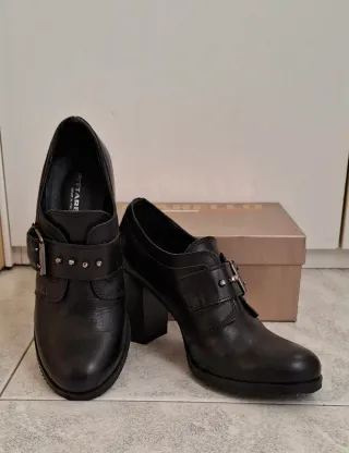 Scarpe Pittarello francesine tacco pelle nere