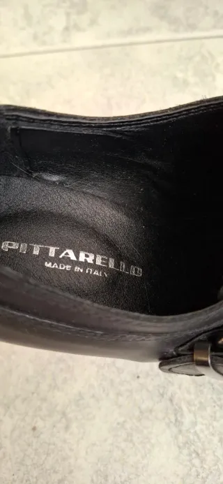 Scarpe Pittarello francesine tacco pelle nere