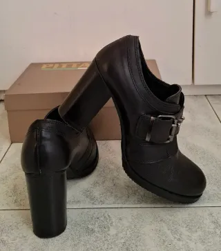 Scarpe Pittarello francesine tacco pelle nere