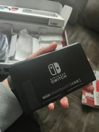 Nintendo Switch V2+7 Juegos+3meses online