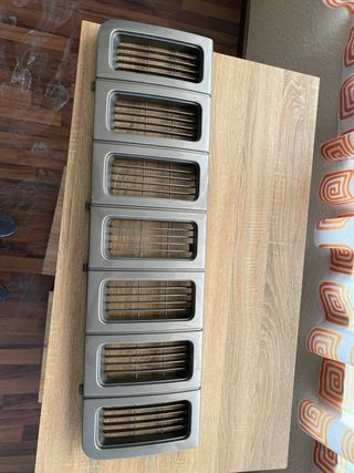 Rejilla Delantera Jeep Cherokee