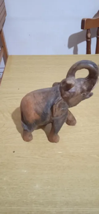 Statuetta Elefante Legno Decorativa