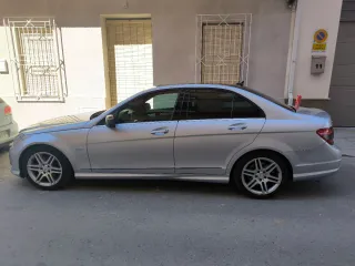 Mercedes-Benz Clase C 2010