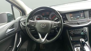 Opel Astra 1.4T SHT Business Elegance CVT 107 kW (145 CV)