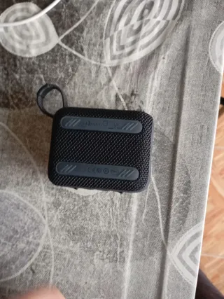 Altavoz JBL Go4 Negro/Gris