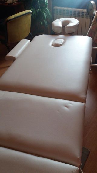 Camilla de masaje plegable casi nueva