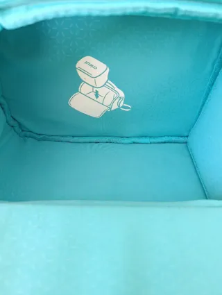 Bolso Cricut gris y turquesa