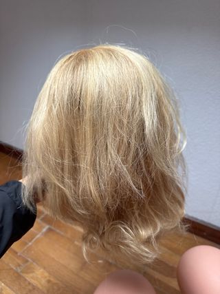 Cabeza maniquí goma pelo natural rubio