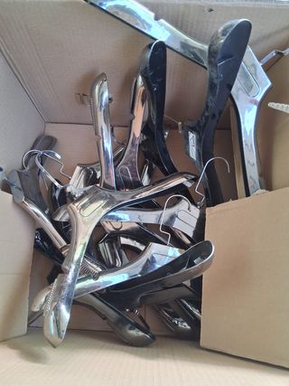 Perchas para camisetas y jerseys