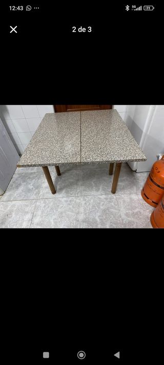 Mesa de cocina con cajón