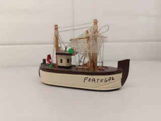 Miniatura Barco Óbidos Portugal em Madeira 12cm