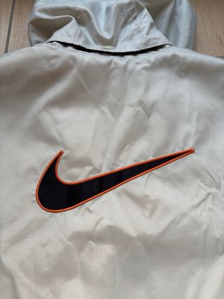 Giacca Nike con cappuccio grigia taglia M