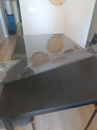 Mesa comedor y 4 sillas Ikea