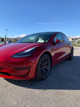 Tesla Model 3 2020
