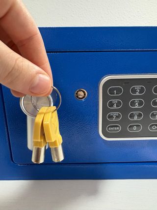 Caja Fuerte Yale Electrónica Azul